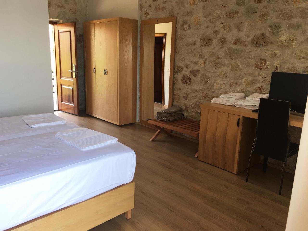 Valta Hotel Qeparo Eksteriør billede